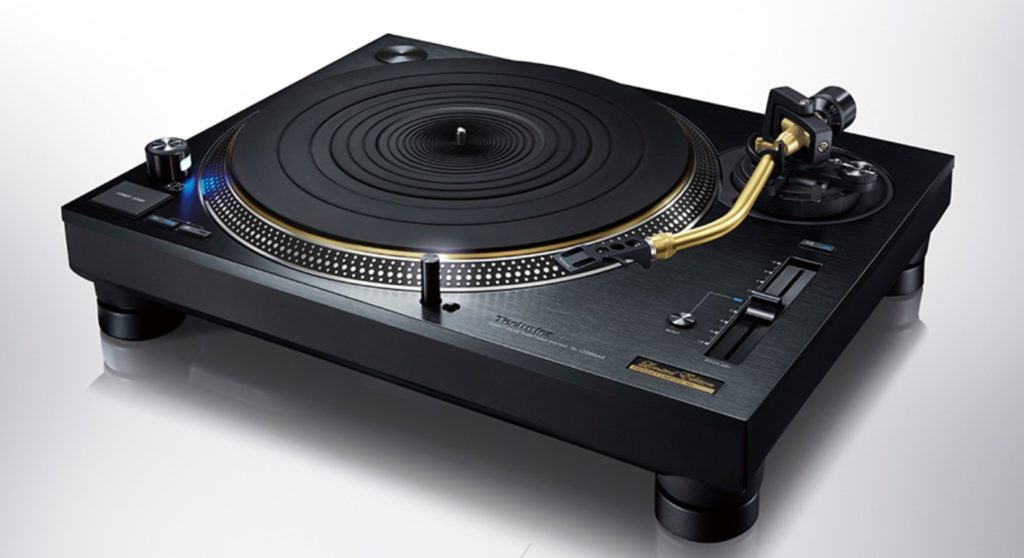 Η Technics το 2021 κυκλοφόρησε το επετειακό SL-1200GAE-Κ  πικάπ για να γιορτάσει την 50ή επέτειο από την κυκλοφορία της σειράς πικάπ Technics SL-1200