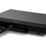 Η Sony προγραμματίζει να αντικαταστήσει τα δύο Blu-ray players που κυκλοφορεί τώρα στην αγορά, τα UBP-X700 και BDP-S1700 σε UBP-X700/K και BDP-S1700/K ώστε να τα ενημερώσει με τις τελευταίες εξελίξεις.