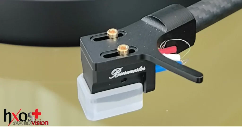 Το Burmester 257 ενσωματώνει μια σειρά από νέες τεχνολογίες, βελτιώνοντας την ακρίβεια ταχύτητας μέσω ενός εξελιγμένου συστήματος ανίχνευσης και διόρθωσης. 