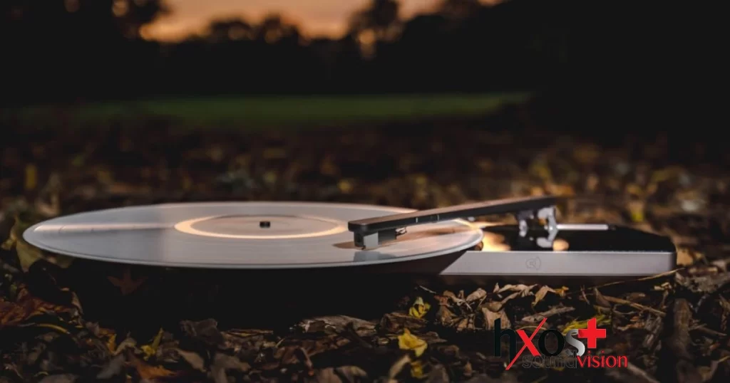 Coturn CT-01: Με την υποστήριξη της Thorens, ένα φορητό πικάπ
