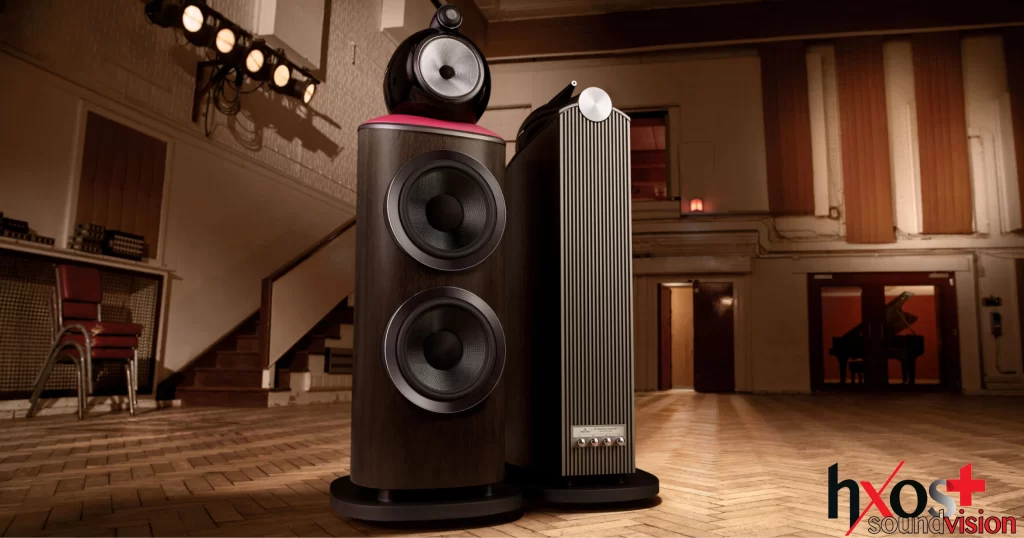 Η Bowers & Wilkins και τα Abbey Road Studios γιορτάζουν 45 χρόνια συνεργασίας με το 801 Abbey Road Limited Edition, ένα συλλεκτικό ηχείο που αποτίει φόρο τιμής στην ιστορία του ήχου.