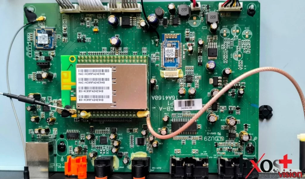 Επιτραπέζιος ραδιοφωνικός δέκτης Sangean WFT-4 με υποστήριξη FM, DAB+, internet radio και Bluetooth aptX