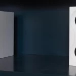 Monitor Audio Studio 89 – ηχείο υψηλής απόδοσης σε λευκό high-gloss φινίρισμα