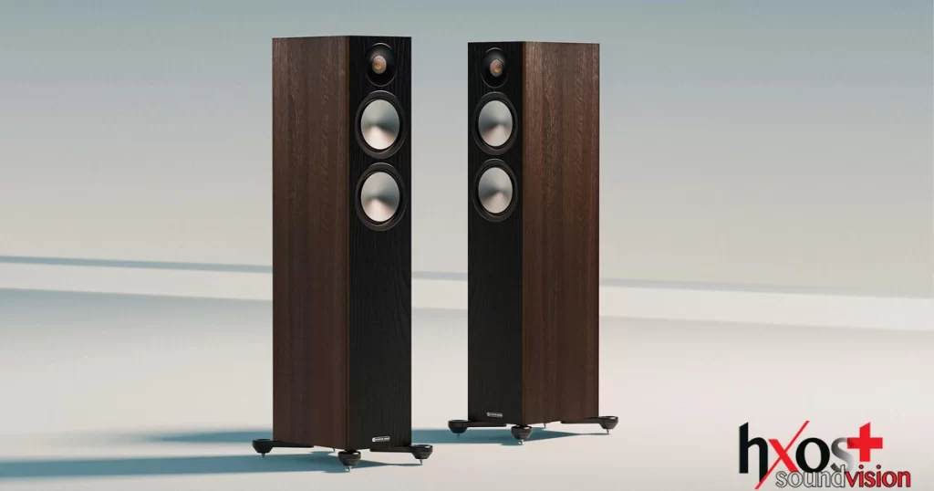 Ηχεία Monitor Audio Bronze 7G σε satin walnut φινίρισμα, με C-CAM drivers και σύγχρονη αισθητική, ιδανικά για στερεοφωνικά και AV συστήματα.