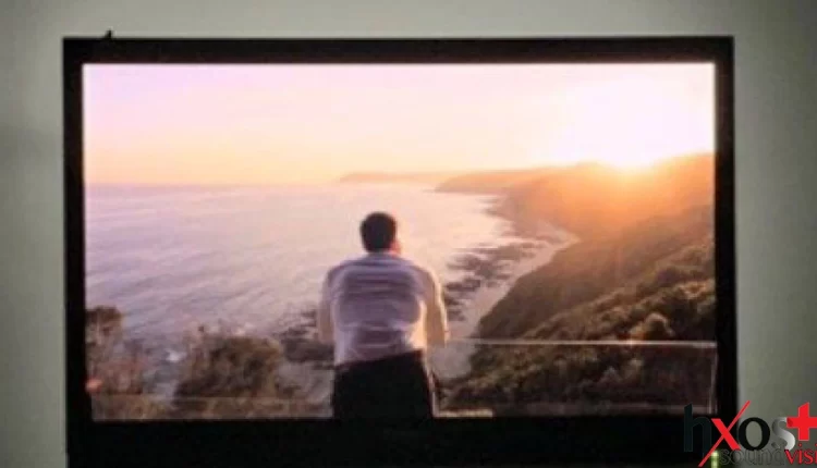 Το bias light ή αλλιώς φωτισμός περιβάλλοντος πίσω από την οθόνη, είναι ένα κρίσιμο στοιχείο για την σωστή προβολή περιεχομένου σε Dolby Vision.