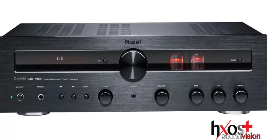 Magnat που συνδυάζει λυχνίες ECC81 και τρανζίστορ Τάξης AB για εξαιρετική ποιότητα ήχου. Υποστήριξη DAB+/FM, Bluetooth aptX HD, DAC υψηλής ανάλυσης,