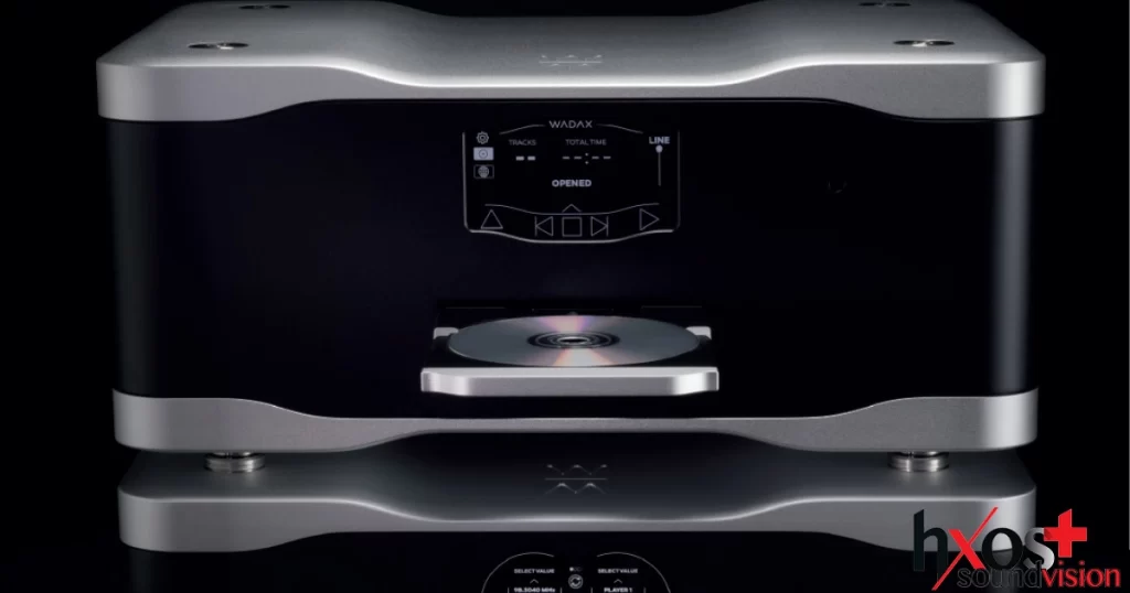 Η Wadax έχει αναπτύξει μοναδικές τεχνολογίες, όπως το musIC chip, ένα σύστημα feed-forward διόρθωσης σφαλμάτων που λειτουργεί στον χρονικό τομέα, εξαλείφοντας τις μη γραμμικότητες που αλλοιώνουν τον ήχο στα συμβατικά DAC