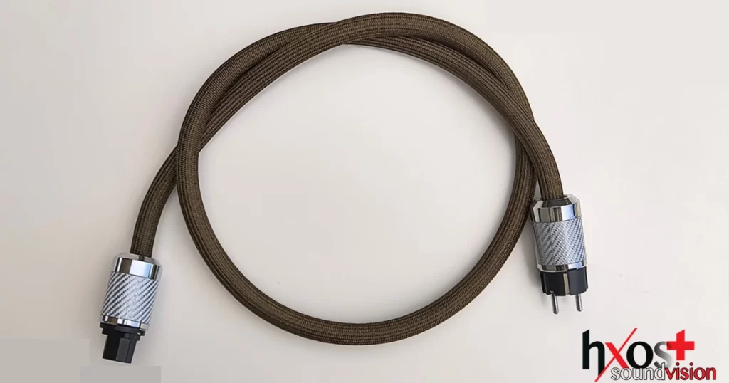 -Made in Greece -Mε τεχνικές του Τesla -3,3 τ.χλστ. ο κάθε αγωγός