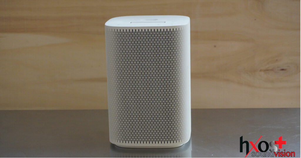 Ο Premiere 5 είναι ένας smart DLP προβολέας υπερ-κοντινής σκόπευσης (UST) ανάλυσης Full HD με τρίχρωμο laser ως πηγή φωτός.