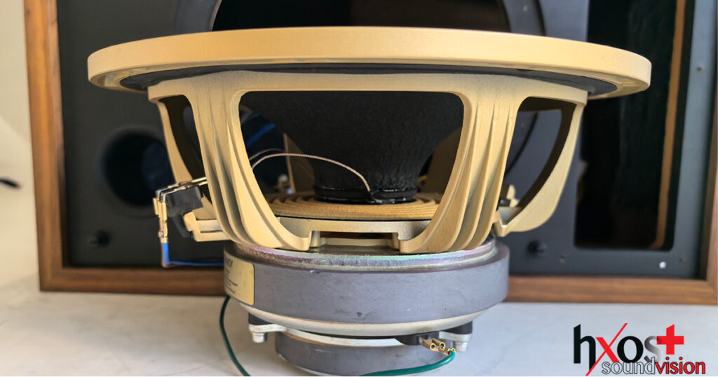 Tannoy SGM 10 review Χρυσό μόνιτορ!