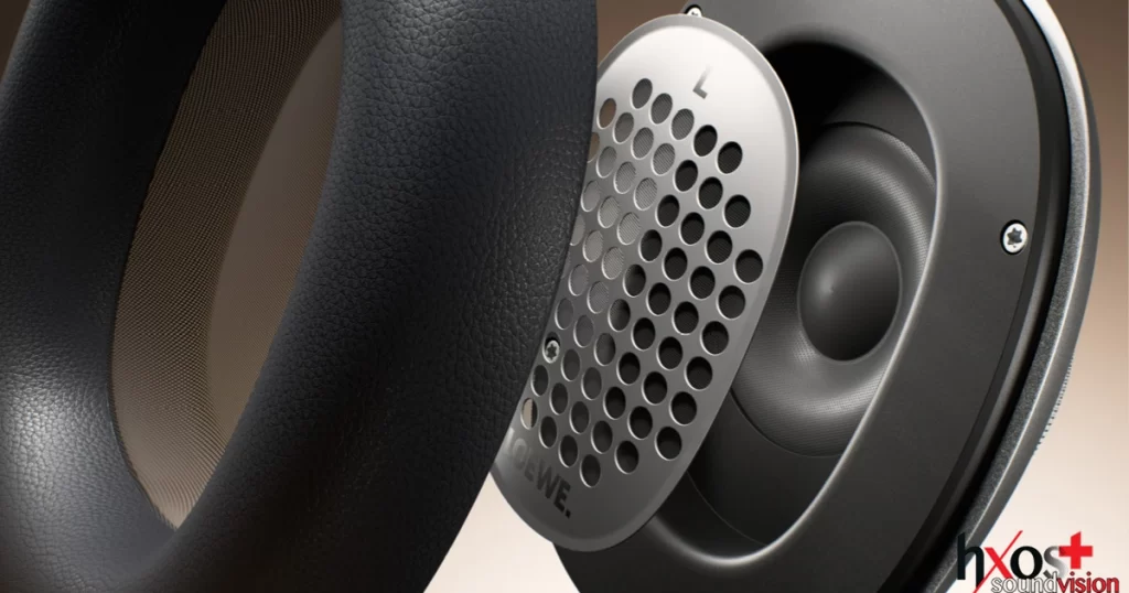 Loewe Leo: Τα πρώτα ασύρματα ακουστικά της Loewe με ήρωα τον Κίλιαν Εμπαπέ