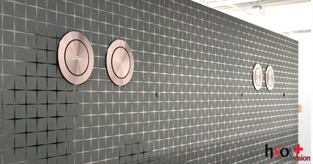 TCL X11L: Η ναυαρχίδα τηλεόραση του 2026 με Super Quantum Dots