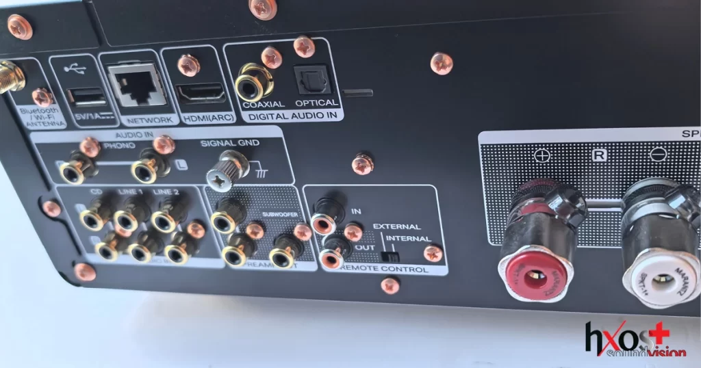 Ο MODEL 60n ΕΙΝΑΙ ΤΟ ΙΔΑΝΙΚΟ ΤΑΙΡΙ ΤΟΥ CD60, ΣΧΕΔΙΑΣΜΕΝΟΣ ΓΙΑ ΤΟΥΣ ΛΑΤΡΕΙΣ ΤΩΝ STREAMING ΠΟΥ ΘΕΛΟΥΝ ΤΑ ΠΑΝΤΑ ΣΥΓΚΕΝΤΡΩΜΕΝΑ ΣΕ ΕΝΑ ΕΝΙΑΙΟ ΣΑΣΙ ΚΑΙ ΣΤΟΧΕΥΟΥΝ ΝΑ ΚΑΝΟΥΝ ΤΟ ΠΡΩΤΟ ΤΟΥΣ ΒΗΜΑ ΣΤΟΝ ΚΟΣΜΟ ΤΟΥ HIGH-END ΗΧΟΥ