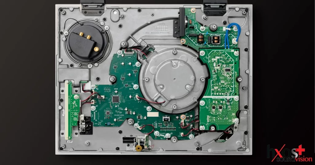 Η κορύφωση ενός θρύλου: Το νέο SL-1200 και μάλιστα Master Edition της Technics