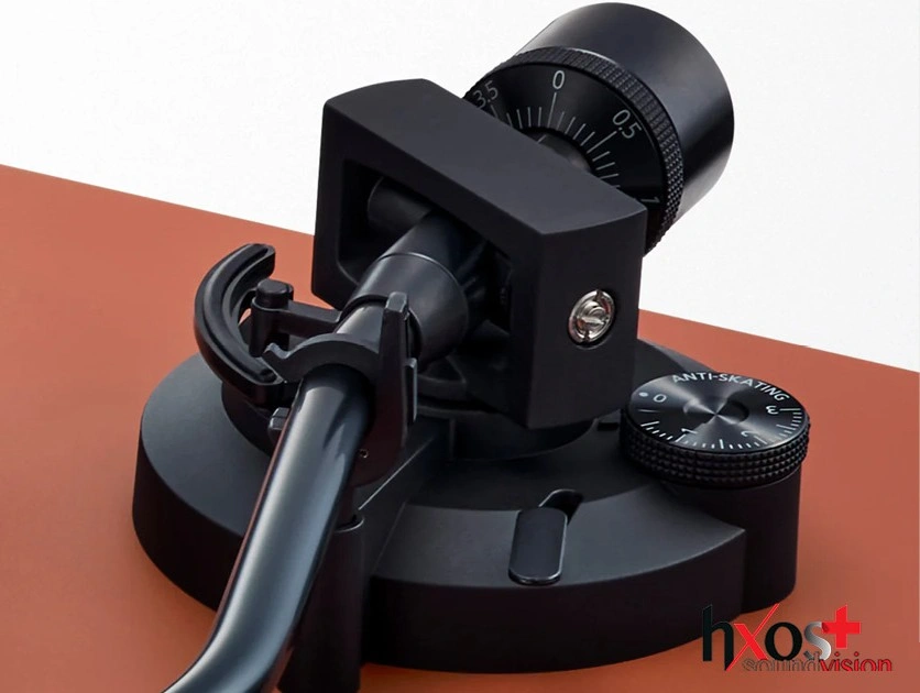 Technics SL-50C: Με προενισχυτή phono ΜΜ και κεφαλή Ortofon 2M Red