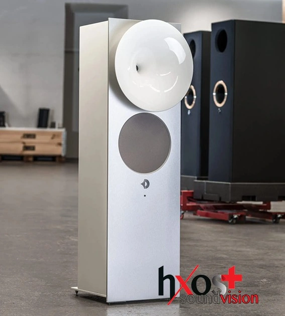 Το Opus 1 είναι το μικρότερο σε διαστάσεις ηχείο δαπέδου που έχει κατασκευάσει ποτέ η Avantgarde.