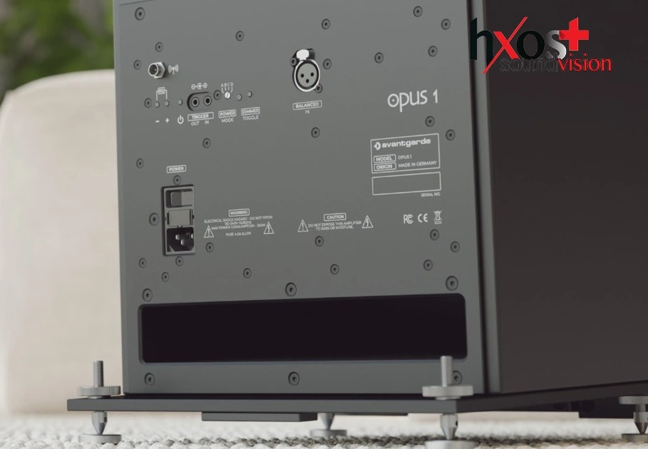 Το Opus 1 είναι το μικρότερο σε διαστάσεις ηχείο δαπέδου που έχει κατασκευάσει ποτέ η Avantgarde.