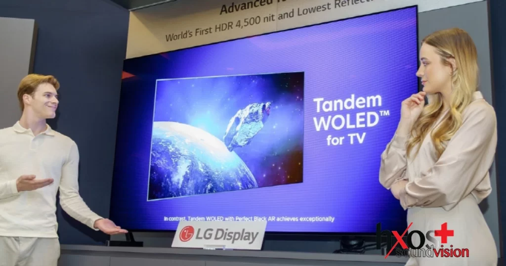 Αυτό το νέο προϊόν διαθέτει την τεχνολογία "Primary RGB Tandem 2.0", μια περαιτέρω εξέλιξη της ιδιόκτητης τεχνολογίας "Primary RGB Tandem" της LG Display, η οποία στοιβάζει τα τρία βασικά χρώματα φωτός (κόκκινο, πράσινο και μπλε) σε ανεξάρτητα επίπεδα για την παραγωγή φωτός. Μια πιο εξελιγμένη δομή pixel και προηγμένοι αλγόριθμοι μεγιστοποιούν περαιτέρω την απόδοση του φωτός. Η LG Display και η Samsung Display παρουσίασαν στην CES 2026 νέας γενιάς OLED πάνελ που φτάνουν σε μέγιστη φωτεινότητα 4.500 nits