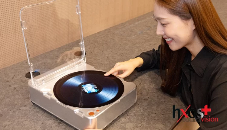 Samsung Display: OLED πικάπ, OLED κασέτα, OLED τηλεόραση 4.500 nits AI και ρομπότ