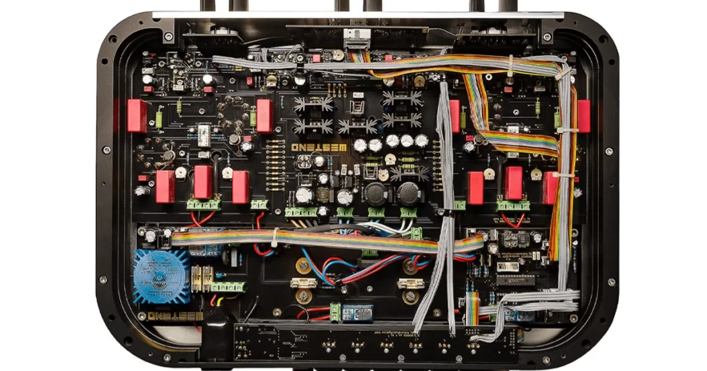 Westend Monaco: Μόνο λάμπα, ολοκληρωμένος ενισχυτής