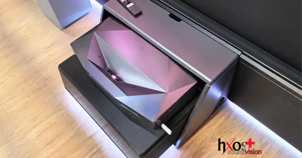 AWOL Vision Aetherion: O νέο 4K triple‑laser UST projector ανοίγει προπαραγγελίες στο Kickstarter