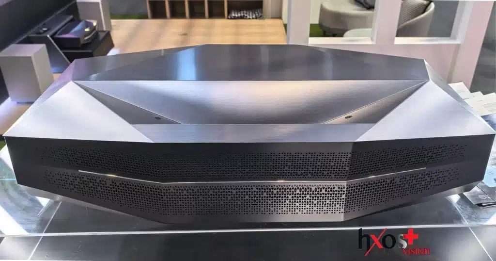 AWOL Vision Aetherion: O νέο 4K triple‑laser UST projector ανοίγει προπαραγγελίες στο Kickstarter