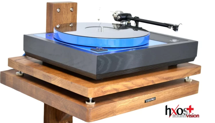 Atacama Apollo Atlas WM1: Eπιτοίχια βάση από μασίφ δρυ για αποτελεσματική απομόνωση του πικάπ