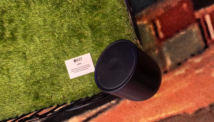 KEF outdoor: Η νέα δράση ηχείων εξωτερικού χώρου της KEF