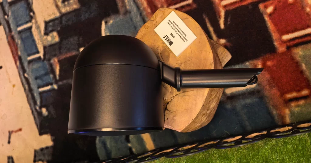 KEF outdoor: Η νέα δράση ηχείων εξωτερικού χώρου της KEF