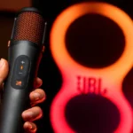 JBL EasySing Mics: Δώσε AI‑powered karaoke αναβάθμιση στο PartyBox σου