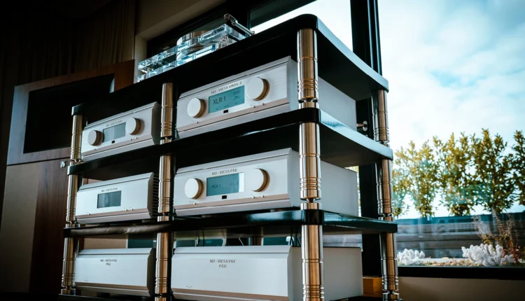 Musical Fidelity Nu-Vista Ultra Equipment Rack: Το ρακ που αντέχει το βάρος της τελειότητας