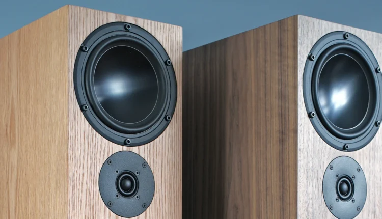 Ophidian SKYE: νέο ηχείο δαπέδου με βρετανική κατασκευή και premium υλικά