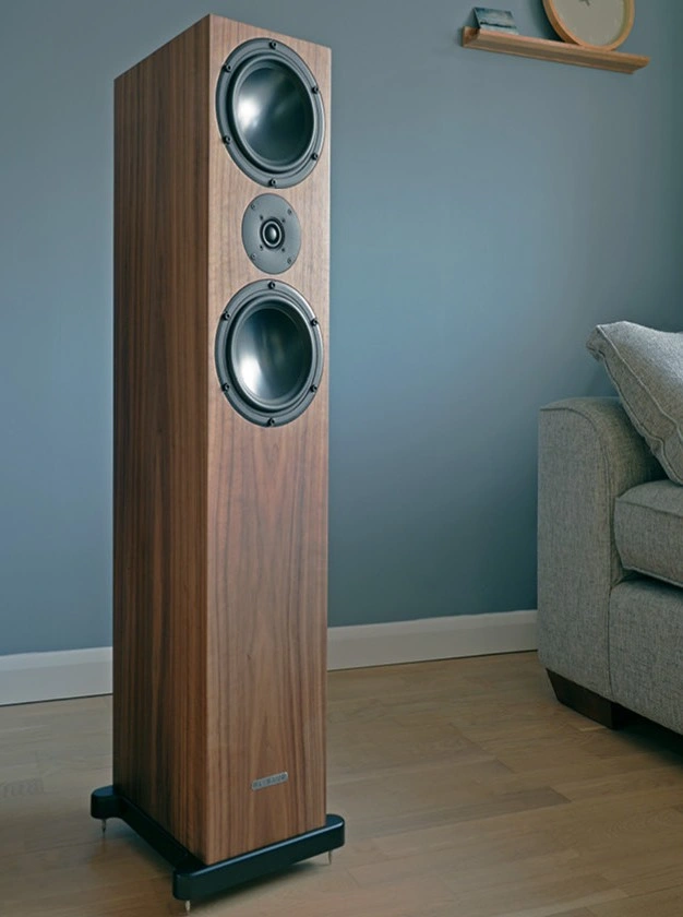 Ophidian SKYE: νέο ηχείο δαπέδου με βρετανική κατασκευή και premium υλικά