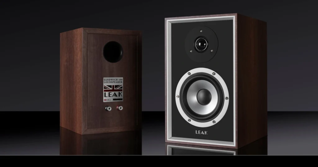 LEAK Sandwich 100: Κόμπκατ ηχείο βάσης σε προσιτή τιμή