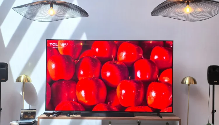 First Look στο Παρίσι: Η TCL παρουσίασε όλες τις νέες TV, με επίκεντρο τις Super Quantum Dots