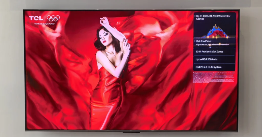 First Look στο Παρίσι: Η TCL παρουσίασε όλες τις νέες TV, με επίκεντρο τις Super Quantum Dots