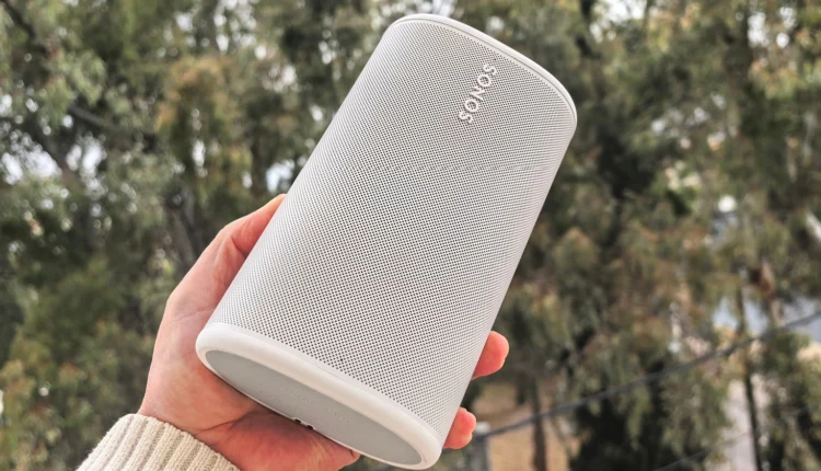 Sonos Play: To φορητό ηχείο που θέλει να κάνει τα πάντα και τα καταφέρνει