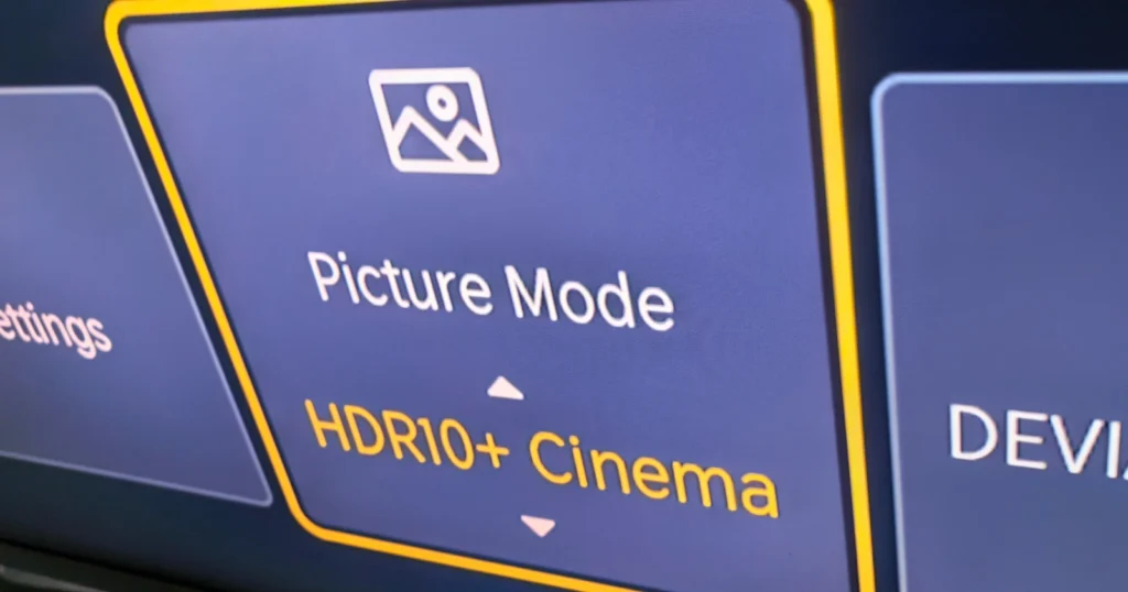 Hisense 65UR9S: Δοκιμάζουμε πρώτοι την πρώτη RGB Mini LED τηλεόραση που έφτασε την Ελλάδα