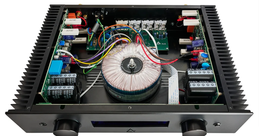 Leema Acoustics: Η νέα σειρά 100 έρχεται με τέσσερις ολοκληρωμένους ενισχυτές