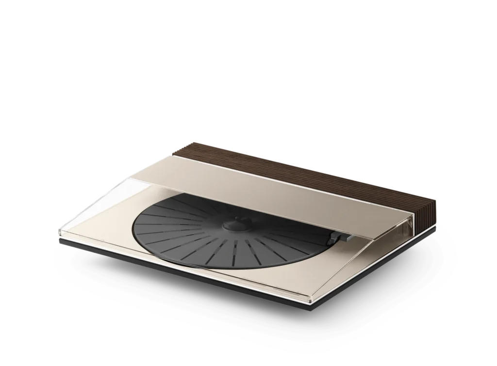 Bang & Olufsen Beosystem 3000c Dune Grey Edition: Ένα κλασικό ξαναζεί και μας θυμίζει γιατί το βινύλιο δεν πεθαίνει ποτέ