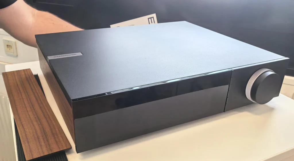 Cambridge Audio Evo 300: Ισχυρός streaming ενισχυτής