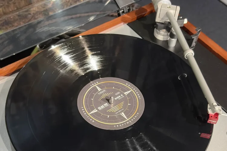 ELAC «100 Years - The Life Of Sound»: Επετειακή audiophile συλλογή σε UHQCD και 180g βινύλιο