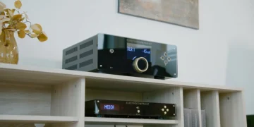 Electrocompaniet EC 5: Δέκα χρόνια ανάπτυξης για έναν καθαρά αναλογικό προενισχυτή αναφοράς