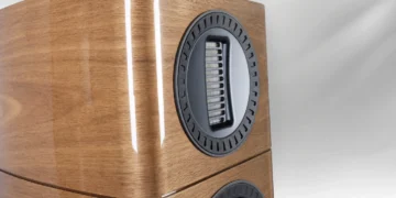 Wharfedale Elysian R: Αναβάθμιση σε όλα