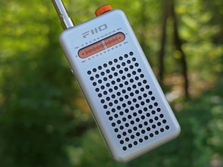 FiiO RR13 Review: Ένα τρανζιστορακι σε vintage στυλ