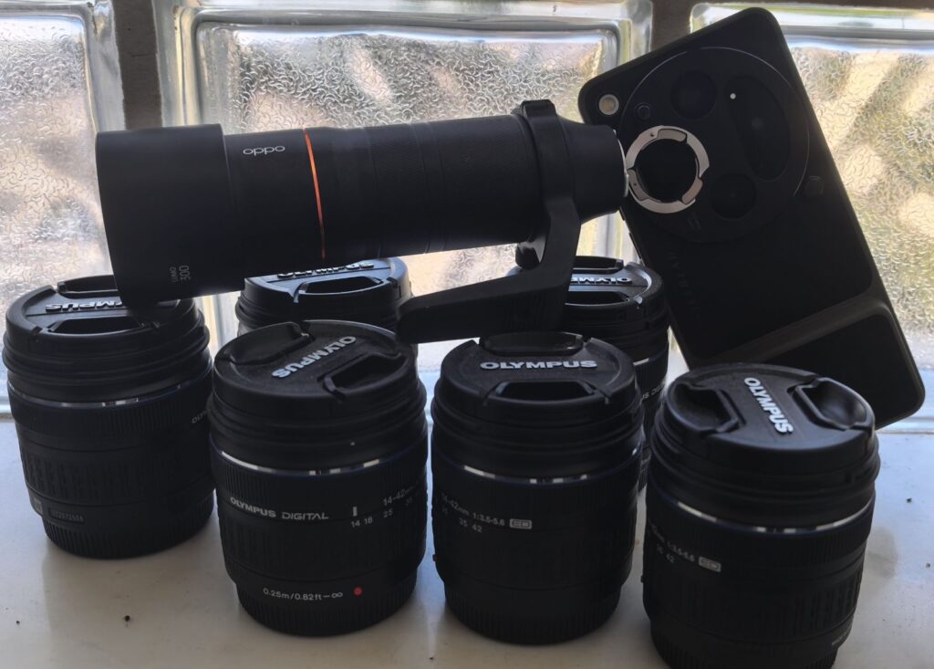 OPPO Find X9 Ultra Hasselblad Earth Explorer Kit