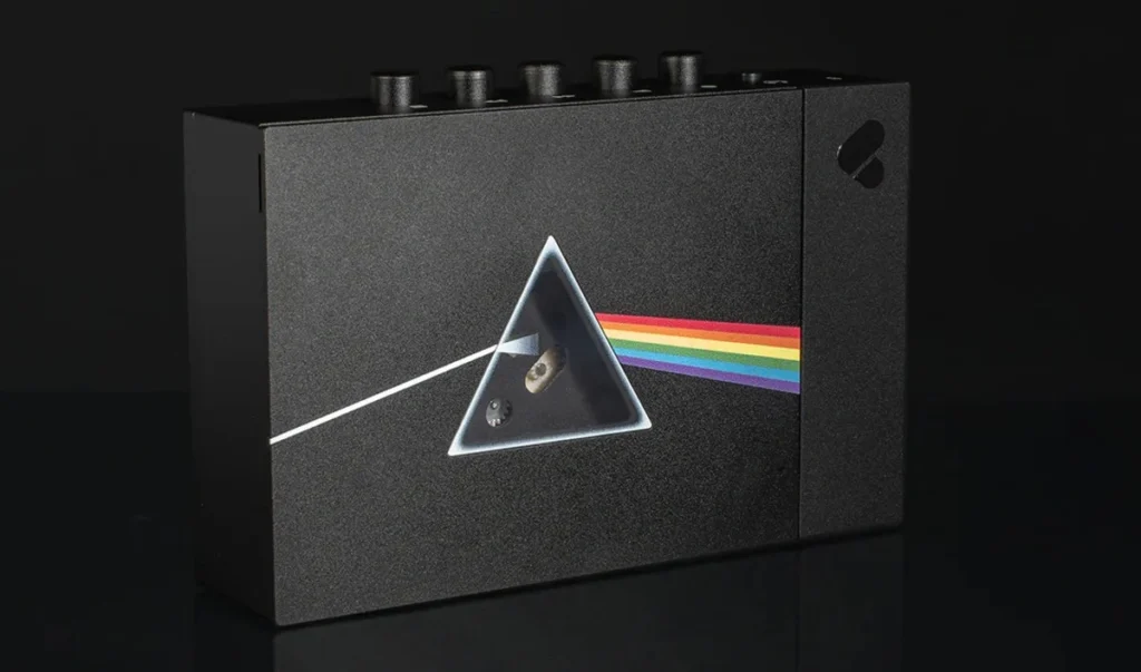We Are Rewind WE 001 Pink Floyd Edition με «The Dark Side of the Moon» κασέτα