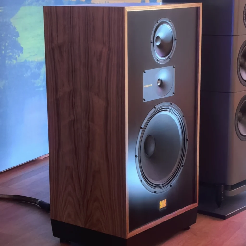 Wharfedale Rosedale: Η επιστροφή του μεγάλου εμβληματικού ηχείου